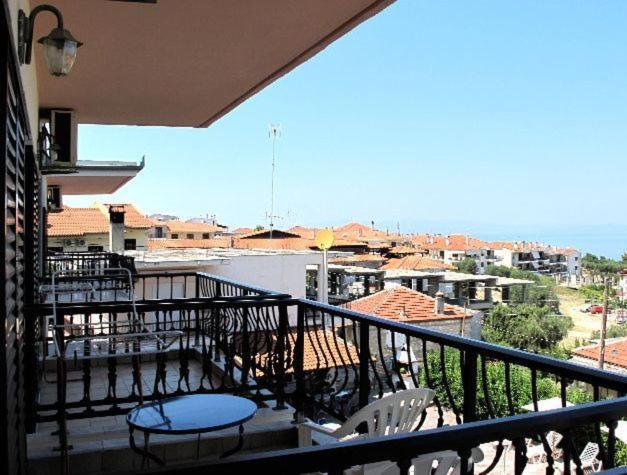 Skentos Hotel Криопиги Экстерьер фото