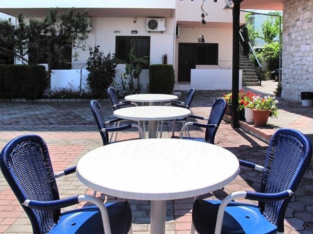 Skentos Hotel Криопиги Экстерьер фото