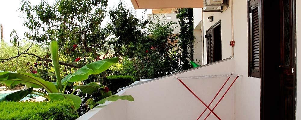 Skentos Hotel Криопиги Экстерьер фото